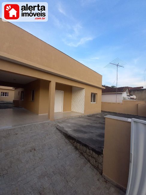 Casa - Aluguel:  Bela Vista, Rio Bonito - RJ