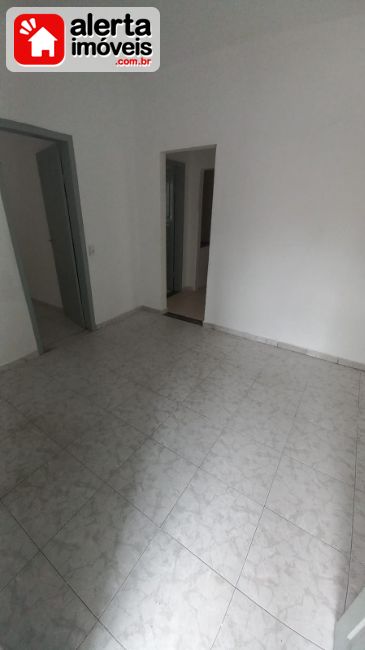 Casa - Aluguel:  Centro, Rio Bonito - RJ