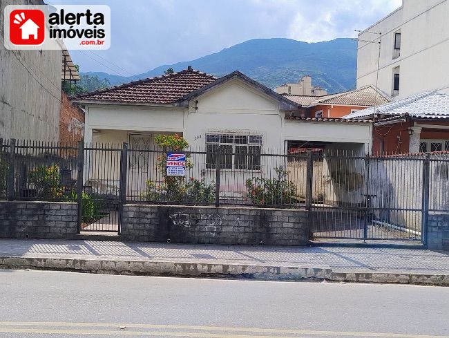 Casa - Venda:  Centro, Rio Bonito - RJ