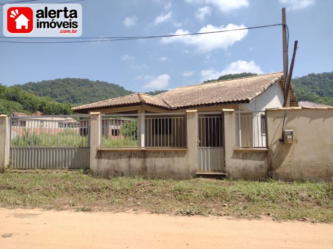 Casa - Venda:  Praça Cruzeiro, Rio Bonito - RJ