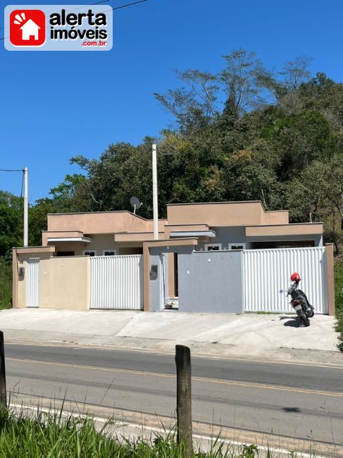 Casa - Venda:  Viçosa, Rio Bonito - RJ