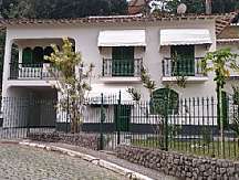 Casa - Venda - Centro, Rio Bonito - RJ
