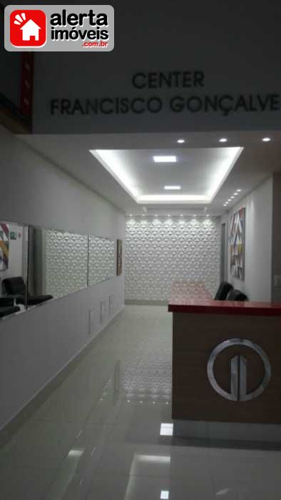 Sala Comercial - Aluguel:  Centro, Rio Bonito - RJ