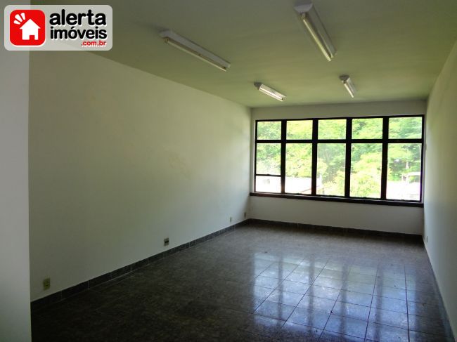 Sala Comercial - Aluguel:  Centro, Rio Bonito - RJ