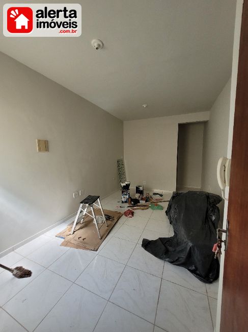 Sala Comercial - Aluguel:  Centro, Rio Bonito - RJ