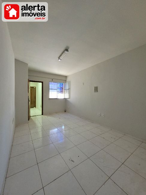 Sala Comercial - Aluguel:  Centro, Rio Bonito - RJ