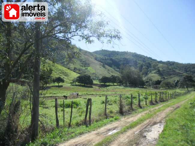 Sítio - Venda:  Cachoeira dos Bagres, Rio Bonito - RJ