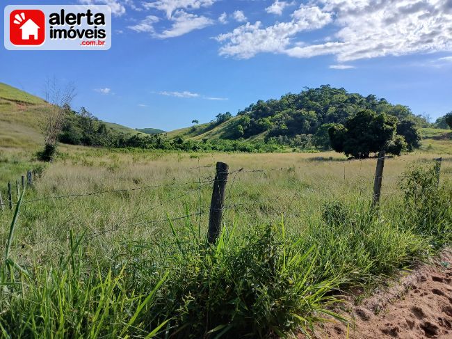 Sítio - Venda:  Chavão , Rio Bonito - RJ