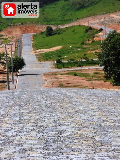 Terreno - Venda:  TRES COQUEIROS, Rio Bonito - RJ